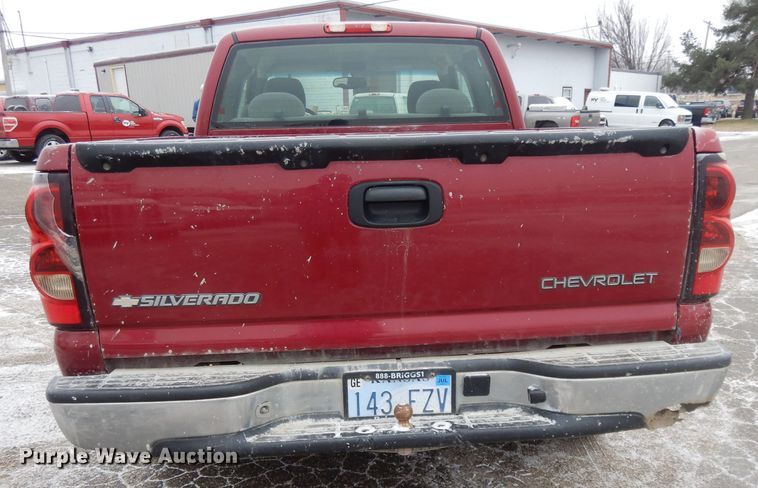 image for item DL2545 2005  Chevrolet Silverado 1500  Ext. Cab pickup truck