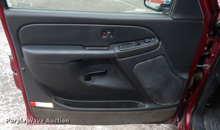 image for item DL2545 2005  Chevrolet Silverado 1500  Ext. Cab pickup truck