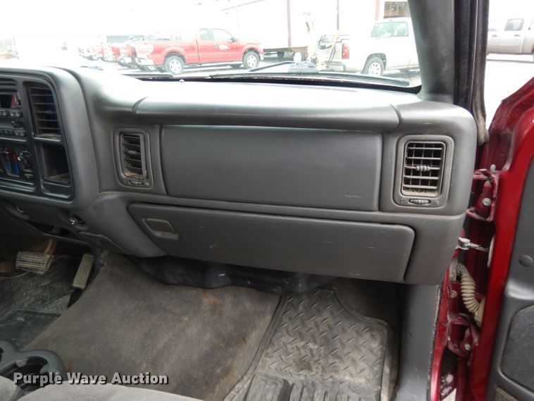 image for item DL2545 2005  Chevrolet Silverado 1500  Ext. Cab pickup truck
