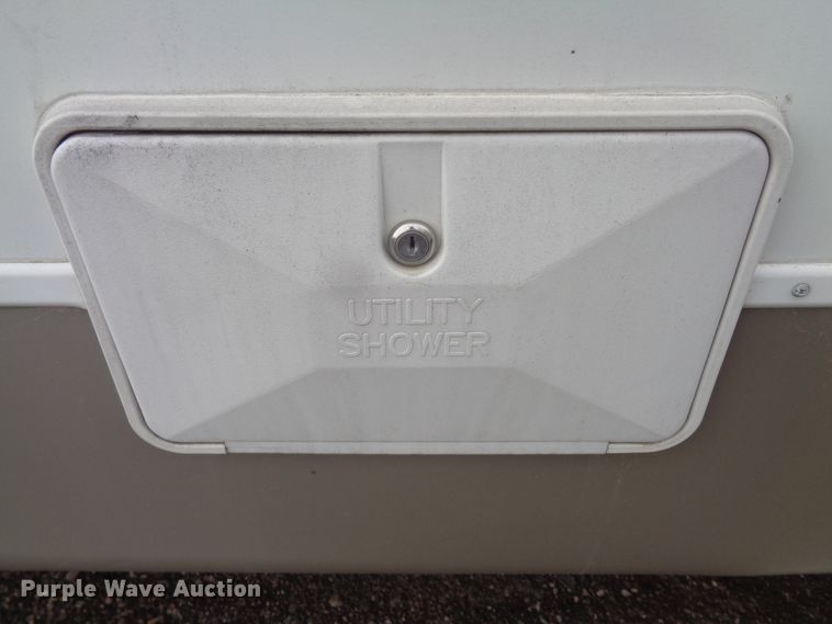 image for item EF9679 2011 CrossRoads Sunset Trail  camper