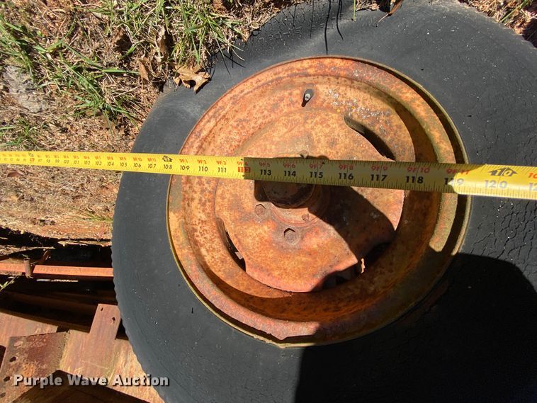 image for item EL9605 Howard Oil Company W-118 fuel tank trailer