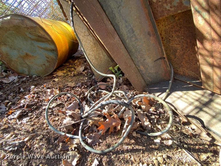 image for item EL9606 Tommy Gate 1000 Series end gate lift