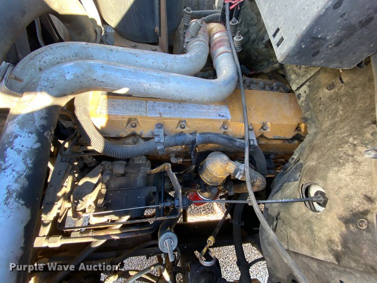 image for item EL9610 1996 GMC TopKick  fuel truck