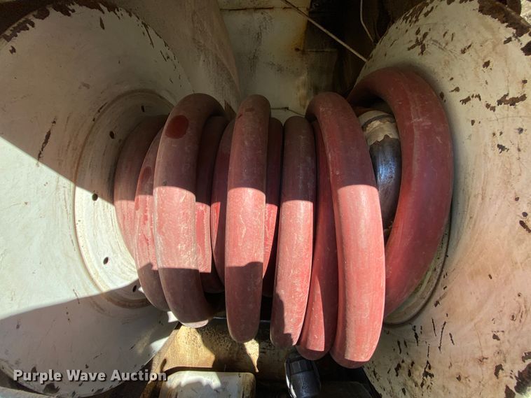 image for item EL9610 1996 GMC TopKick  fuel truck