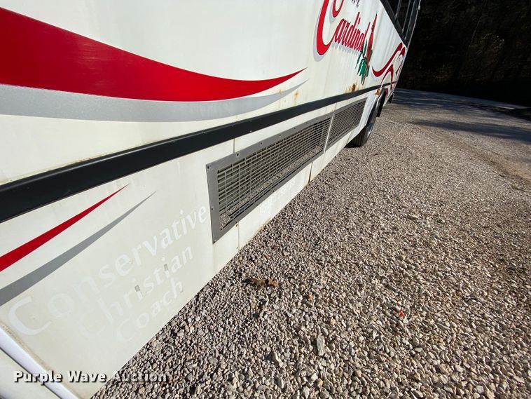 image for item EL9611 2005 Freightliner Champion  coach bus