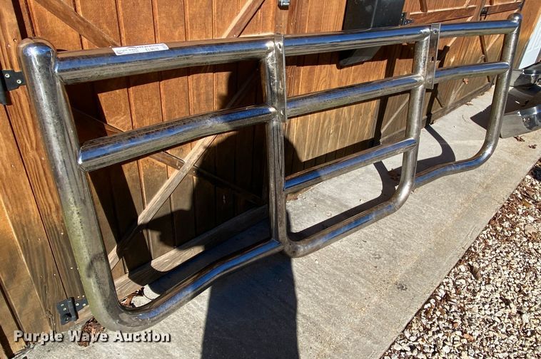 image for item EL9616 Bull grill guard