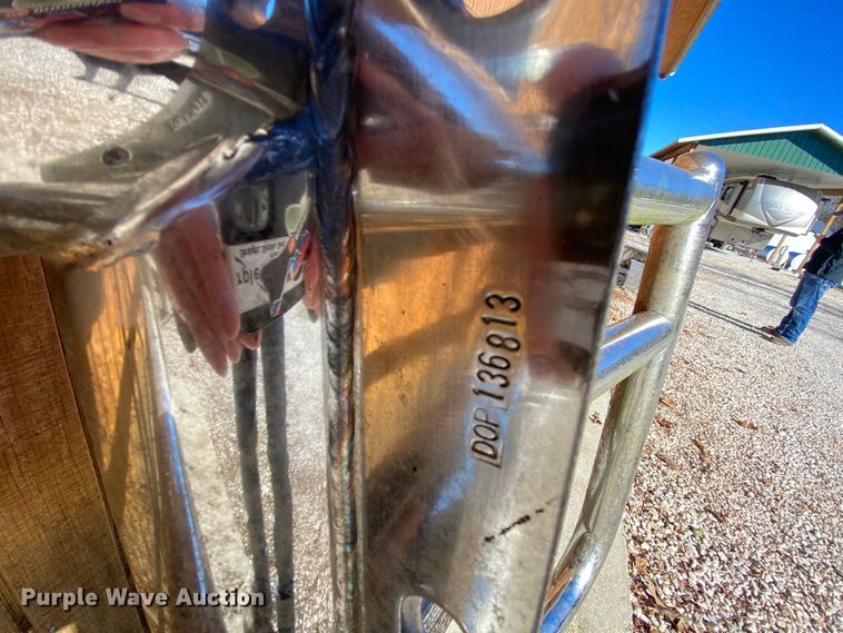 image for item EL9616 Bull grill guard