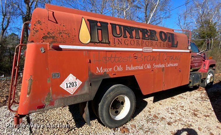 image for item EL9617 1995 Chevrolet Kodiak C5500  fuel truck