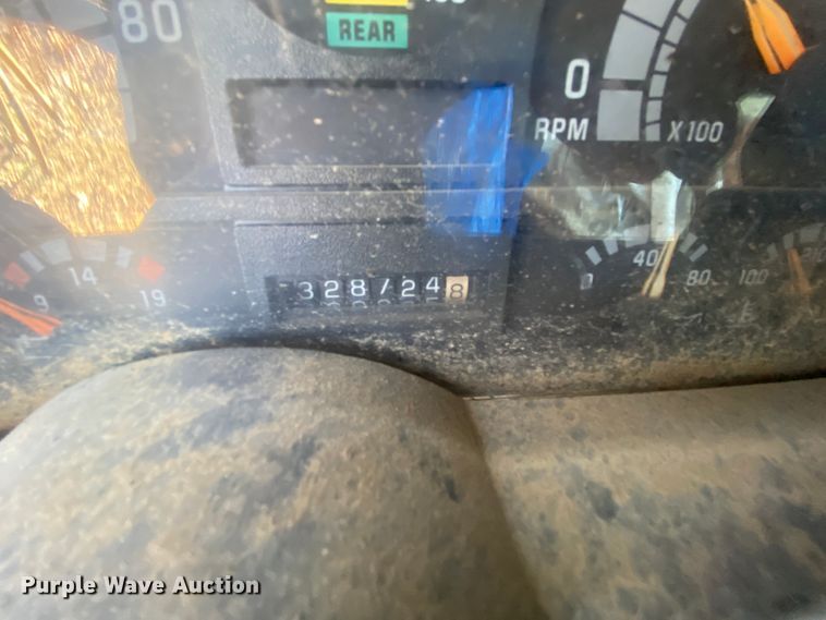 image for item EL9617 1995 Chevrolet Kodiak C5500  fuel truck