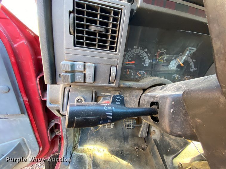 image for item EL9617 1995 Chevrolet Kodiak C5500  fuel truck