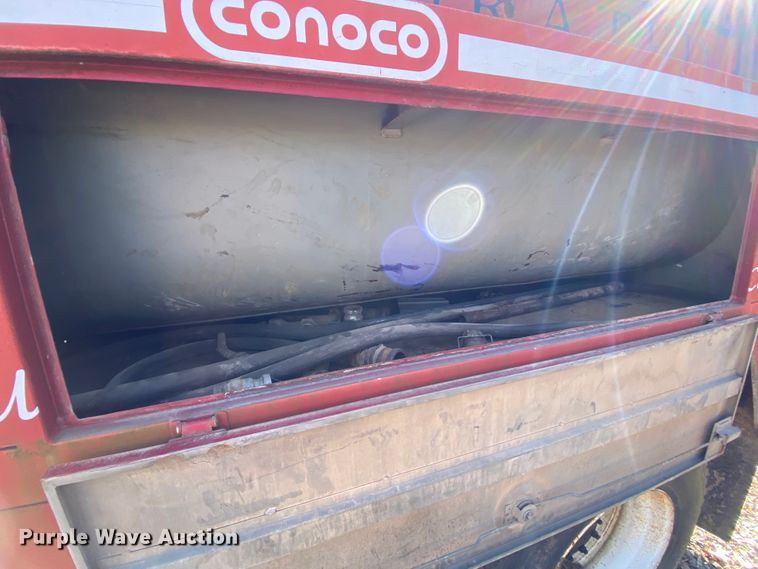 image for item EL9617 1995 Chevrolet Kodiak C5500  fuel truck