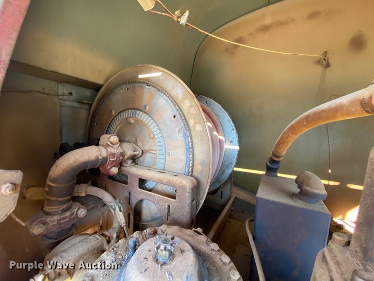 image for item EL9617 1995 Chevrolet Kodiak C5500  fuel truck