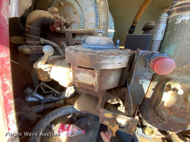 image for item EL9617 1995 Chevrolet Kodiak C5500  fuel truck