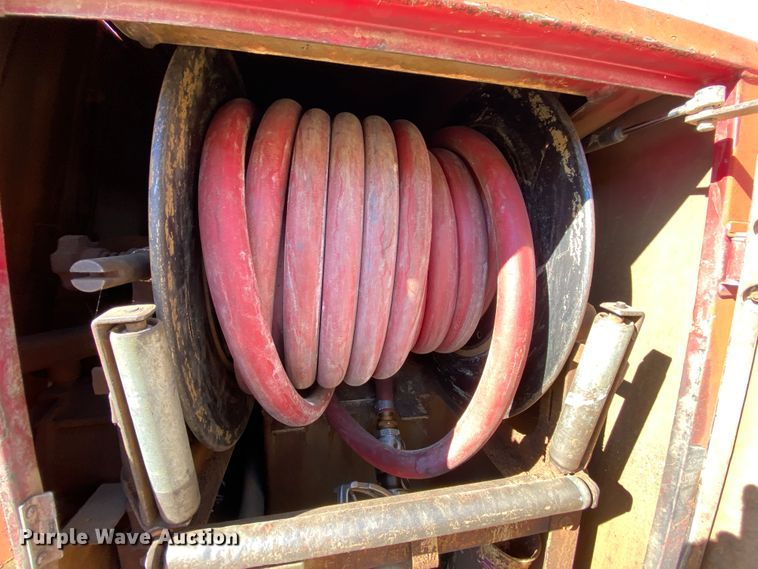 image for item EL9617 1995 Chevrolet Kodiak C5500  fuel truck