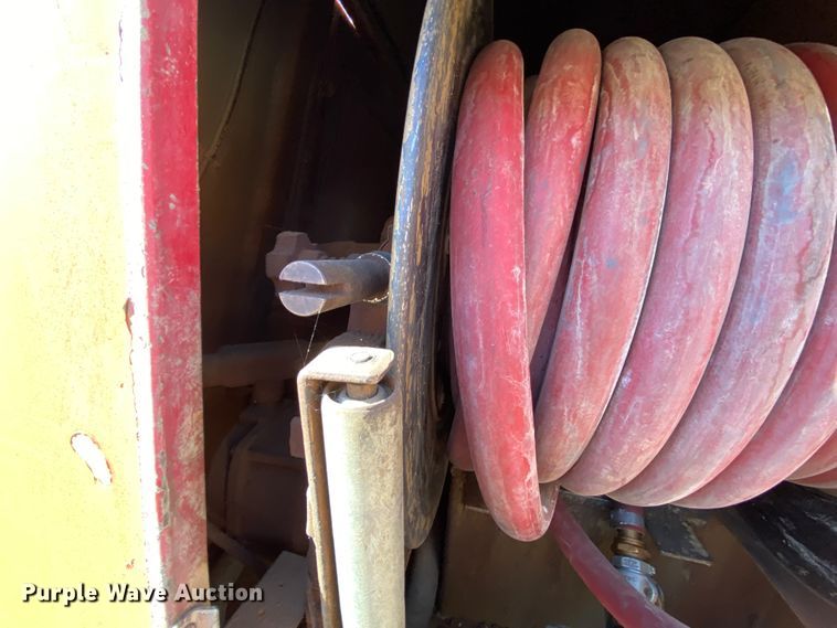 image for item EL9617 1995 Chevrolet Kodiak C5500  fuel truck