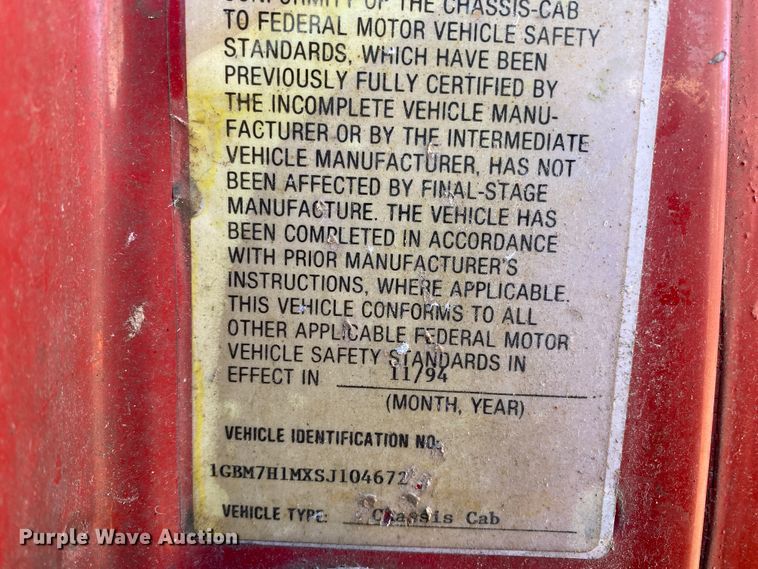 image for item EL9617 1995 Chevrolet Kodiak C5500  fuel truck