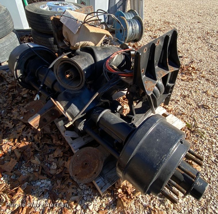 image for item EL9618 Tag axle