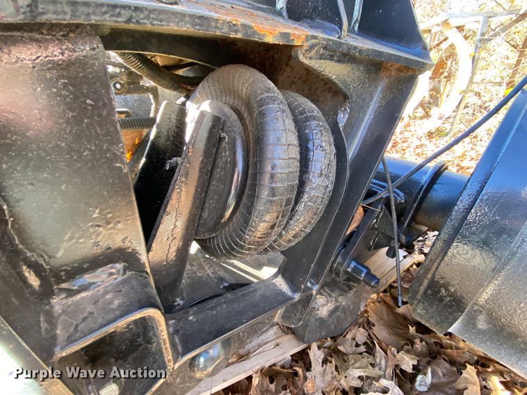 image for item EL9618 Tag axle