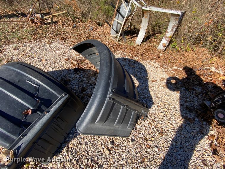 image for item EL9618 Tag axle