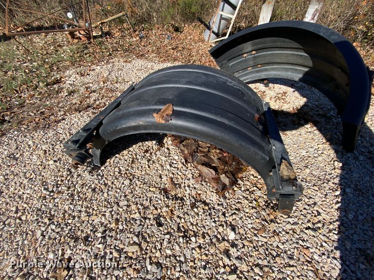 image for item EL9618 Tag axle