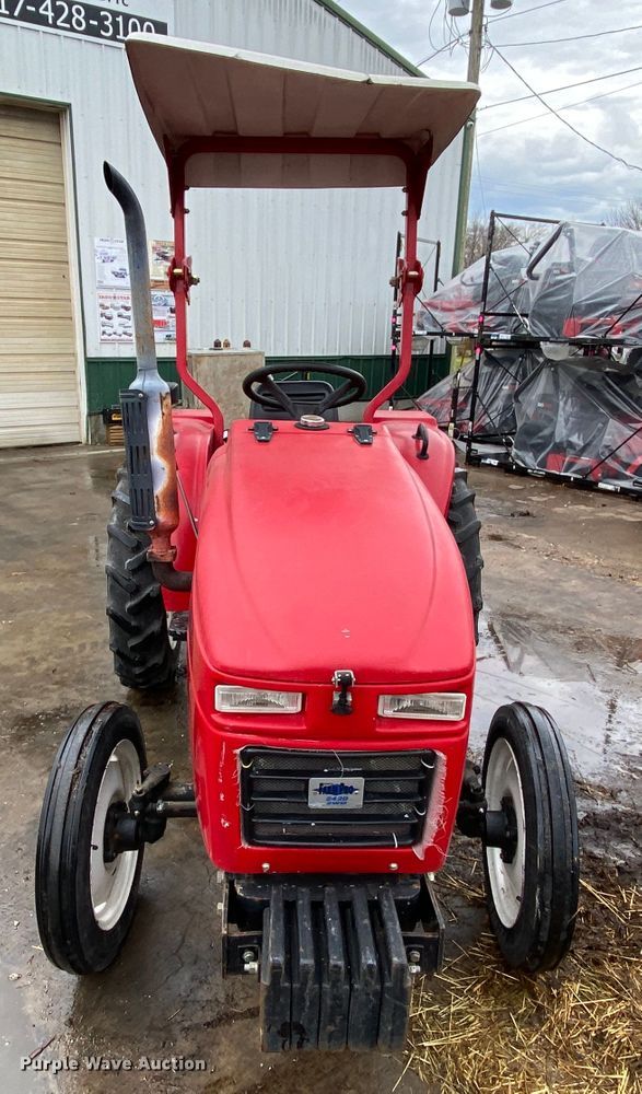 image for item EL9632 2004 Farm Pro 2420  tractor