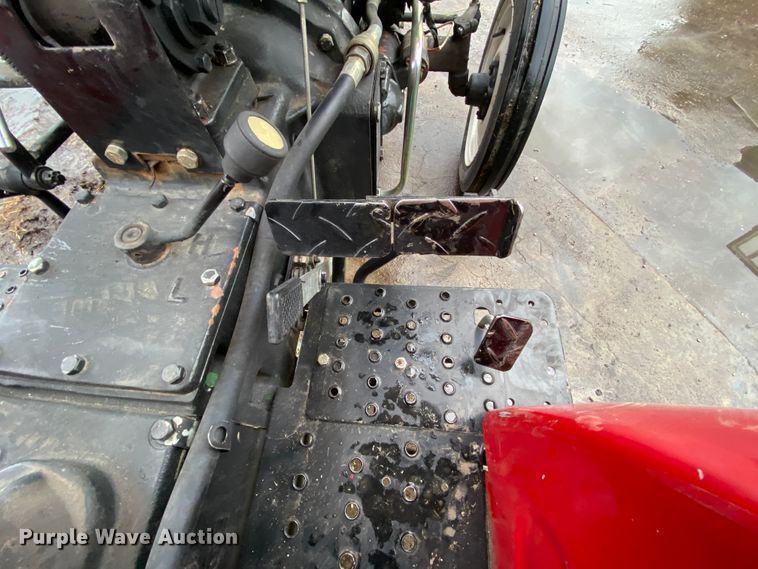 image for item EL9632 2004 Farm Pro 2420  tractor