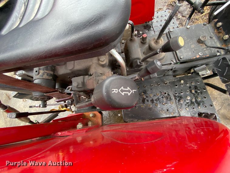 image for item EL9632 2004 Farm Pro 2420  tractor