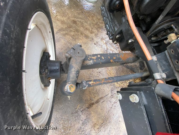 image for item EL9632 2004 Farm Pro 2420  tractor