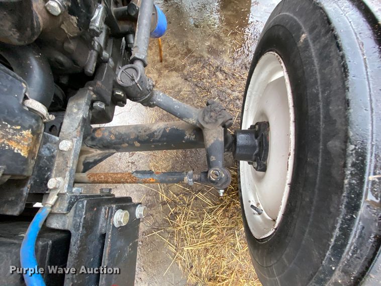 image for item EL9632 2004 Farm Pro 2420  tractor