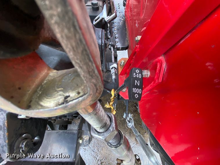 image for item EL9632 2004 Farm Pro 2420  tractor