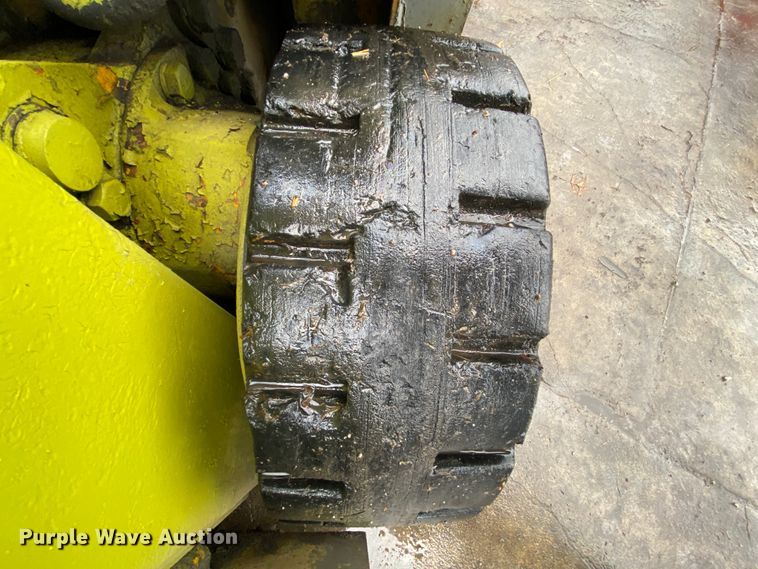 image for item EL9633 Clark C590-60  forklift