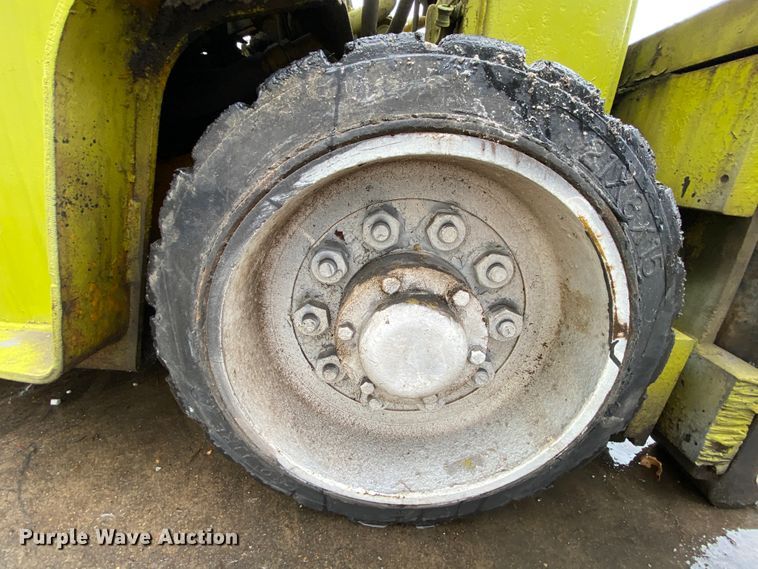 image for item EL9633 Clark C590-60  forklift