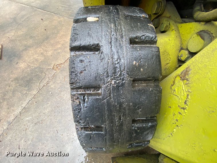 image for item EL9633 Clark C590-60  forklift