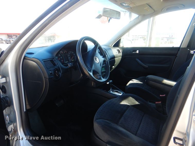 image for item ET9065 2002 Volkswagen Jetta