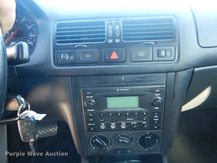 image for item ET9065 2002 Volkswagen Jetta