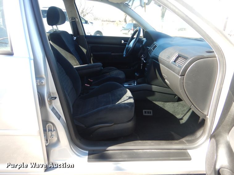 image for item ET9065 2002 Volkswagen Jetta