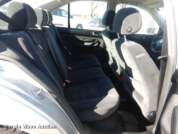 image for item ET9065 2002 Volkswagen Jetta