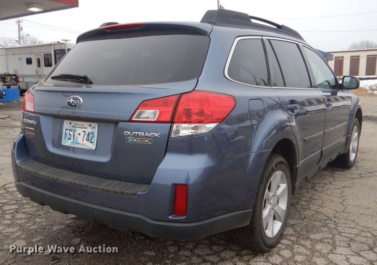 image for item ET9072 2013 Subaru Outback