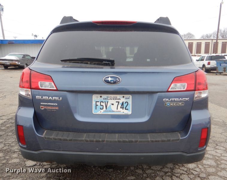 image for item ET9072 2013 Subaru Outback