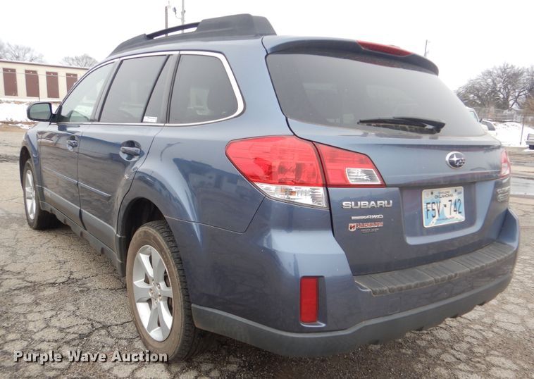 image for item ET9072 2013 Subaru Outback