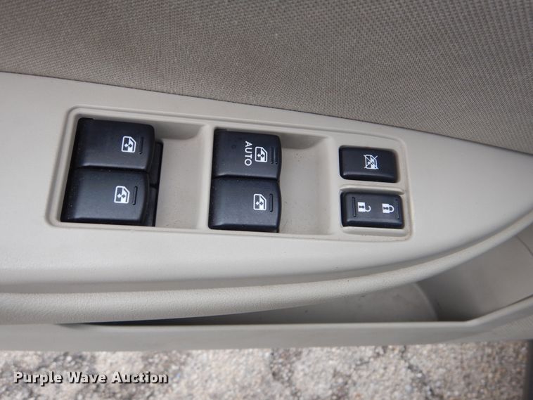 image for item ET9072 2013 Subaru Outback