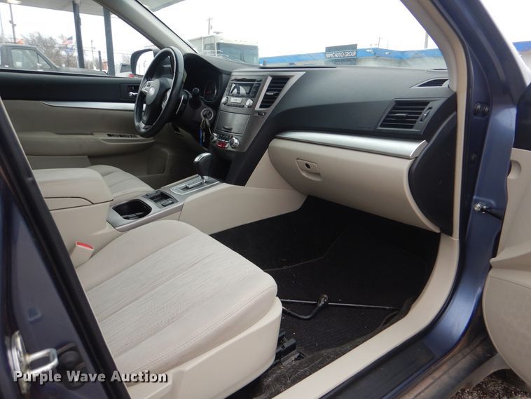 image for item ET9072 2013 Subaru Outback