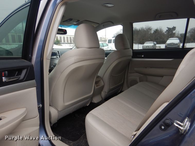 image for item ET9072 2013 Subaru Outback