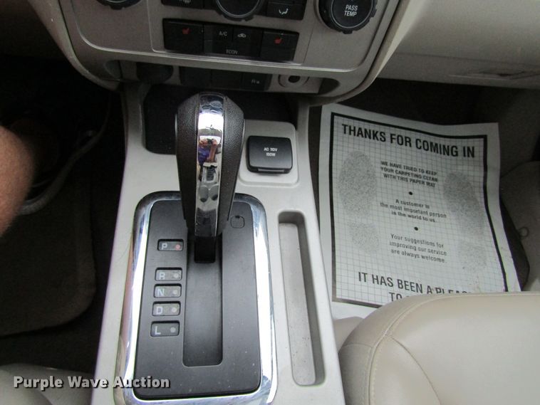 image for item FD9464 2008 Ford Escape Hybrid  SUV