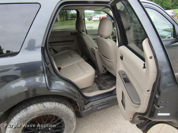 image for item FD9464 2008 Ford Escape Hybrid  SUV