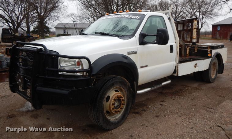 image for item GK9644 2007 Ford F450 Super Duty XL  flatbed truck