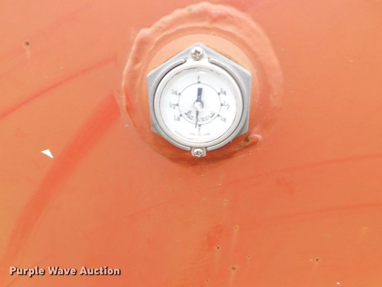 image for item GQ9920 (4) tanks