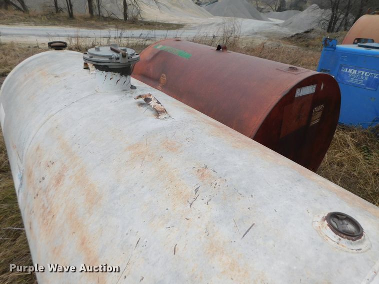 image for item GQ9920 (4) tanks