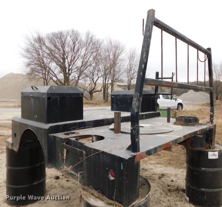 image for item GQ9921 Flatbed