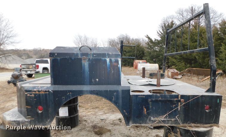 image for item GQ9921 Flatbed